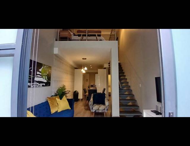 1 BEDROOM APARTMENT FOR SALE IN MENLYN